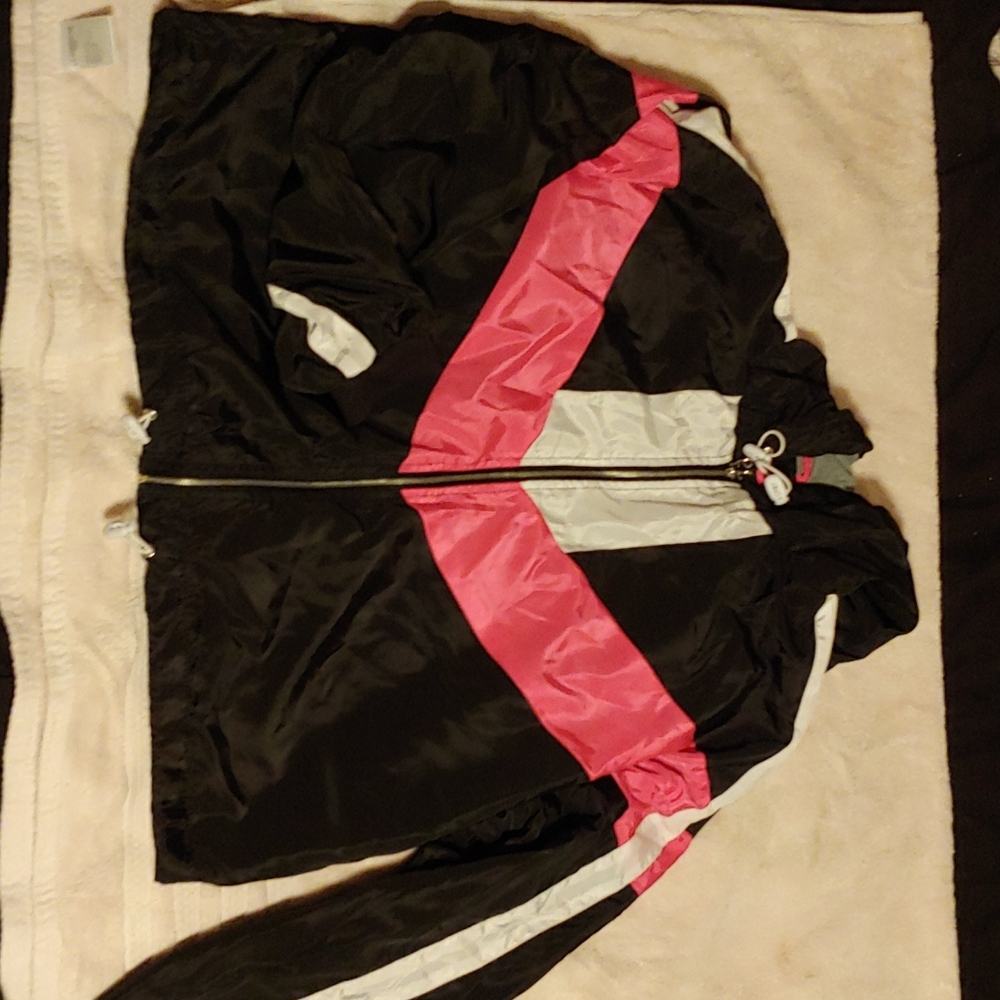 Windbreaker crop top
